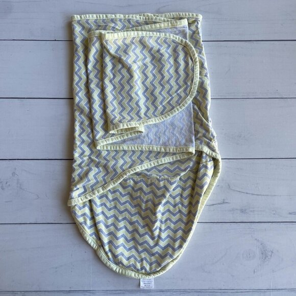 Miracle Blanket Baby Swaddle - Picture 2 of 5